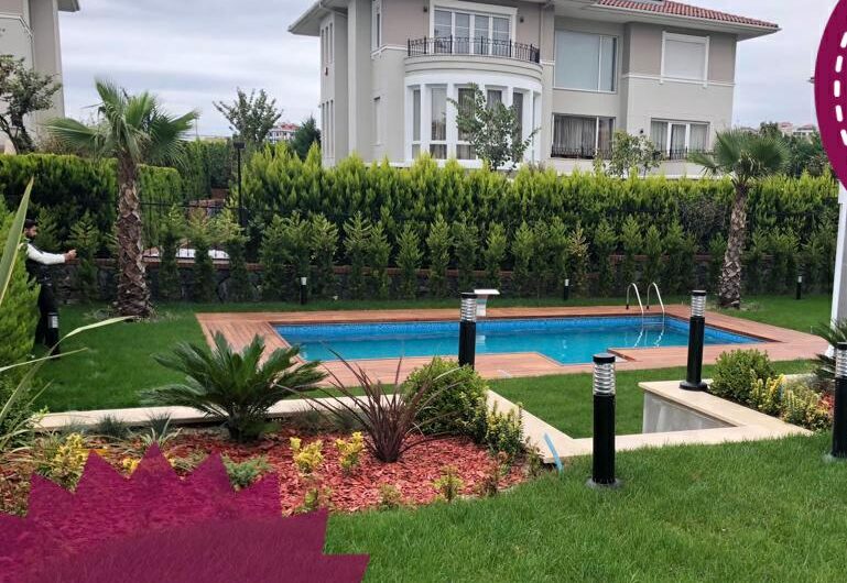 Luxury villas within the most famous marina in Istanbul